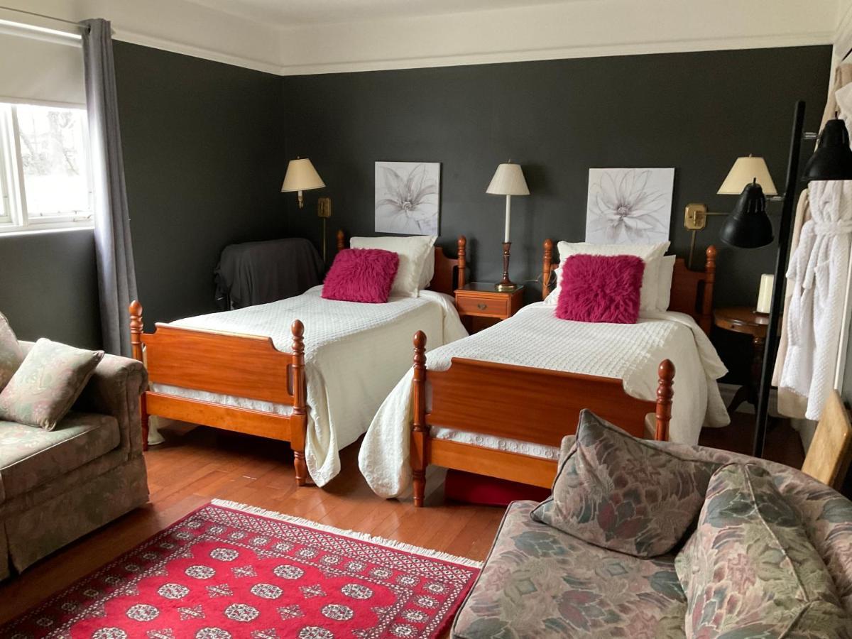 B&B Aux Deux Pignons Donnacona 외부 사진