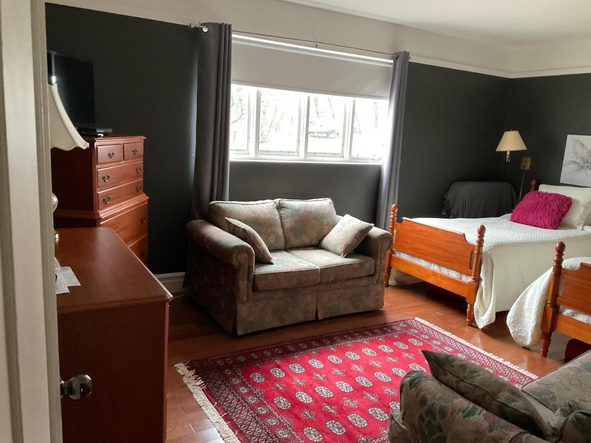 B&B Aux Deux Pignons Donnacona 외부 사진