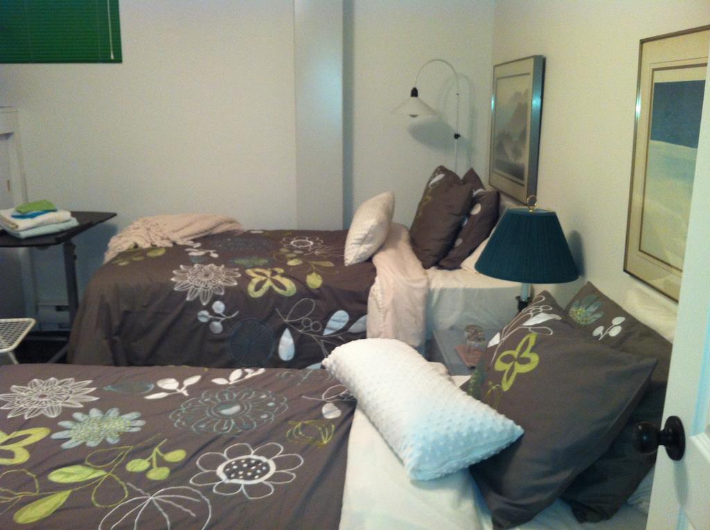 B&B Aux Deux Pignons Donnacona 객실 사진